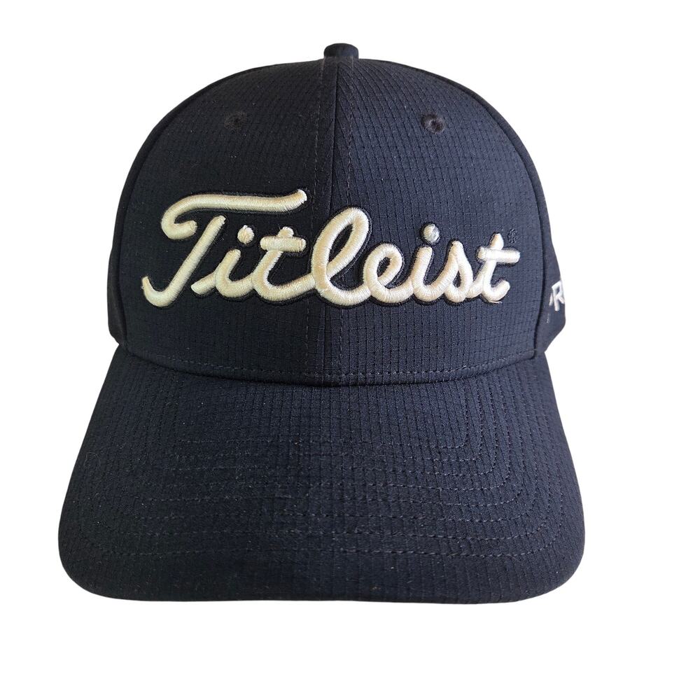 Titleist Pro V1 A‑Flex Tour Performance Fitted Hat Black Size L/XL